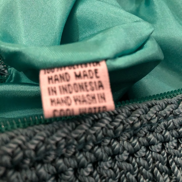 Crochet Crossbody Bag Teal Zipper Closure EUC - Picture 8 of 11